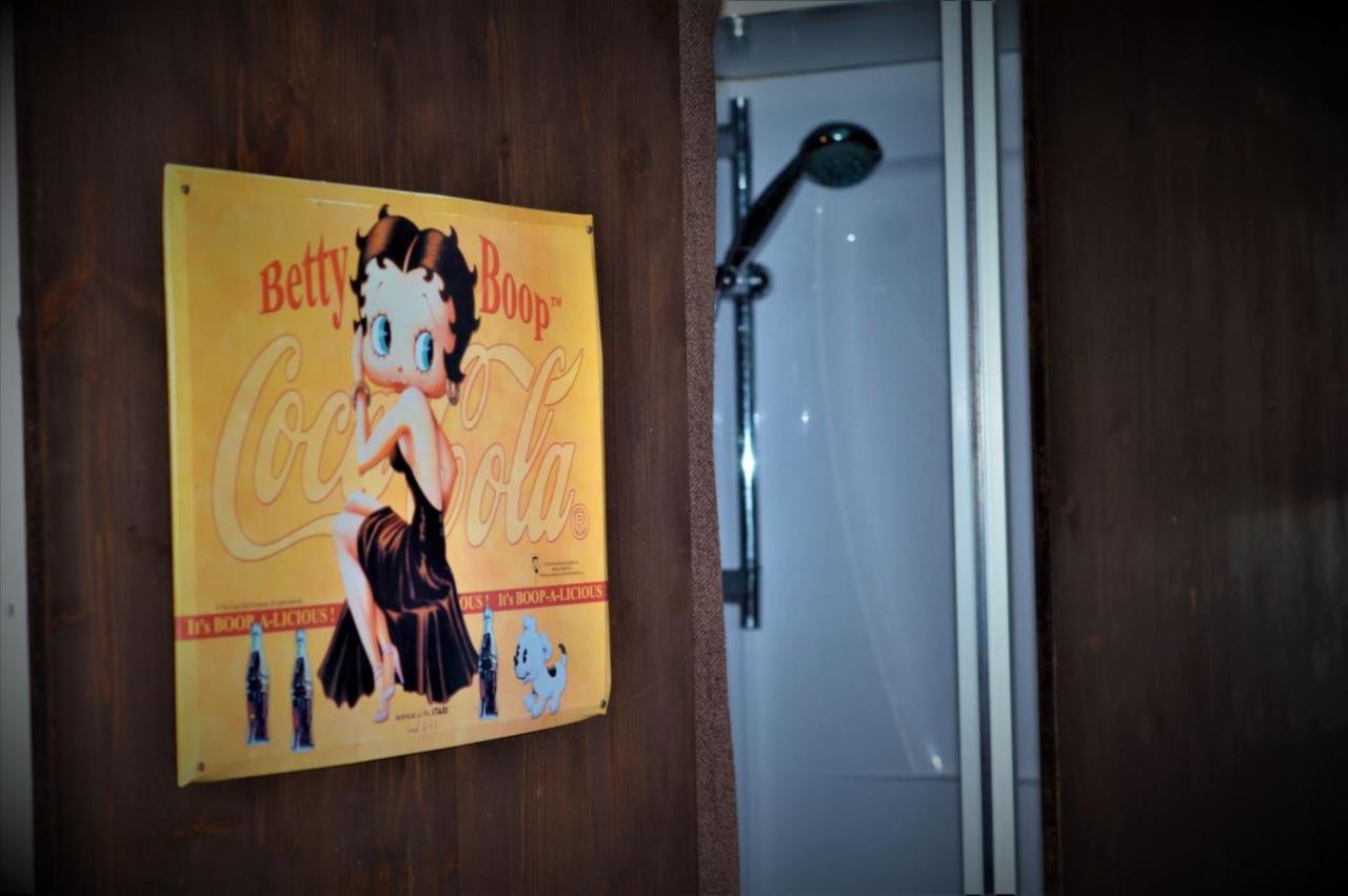 Apartament La Tiny House Terra Nostra Saint-Bazile Zewnętrze zdjęcie